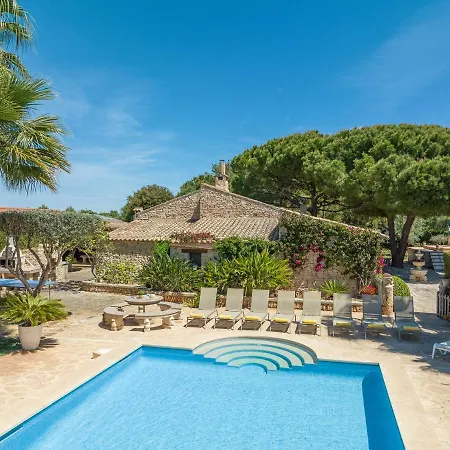 Villa New! Ses Rodes, Pool, Wifi, Bbq, Jacuzzi